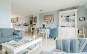 Apartment Le Parc De La Ronceray 7 - L'Horizon By Interhome